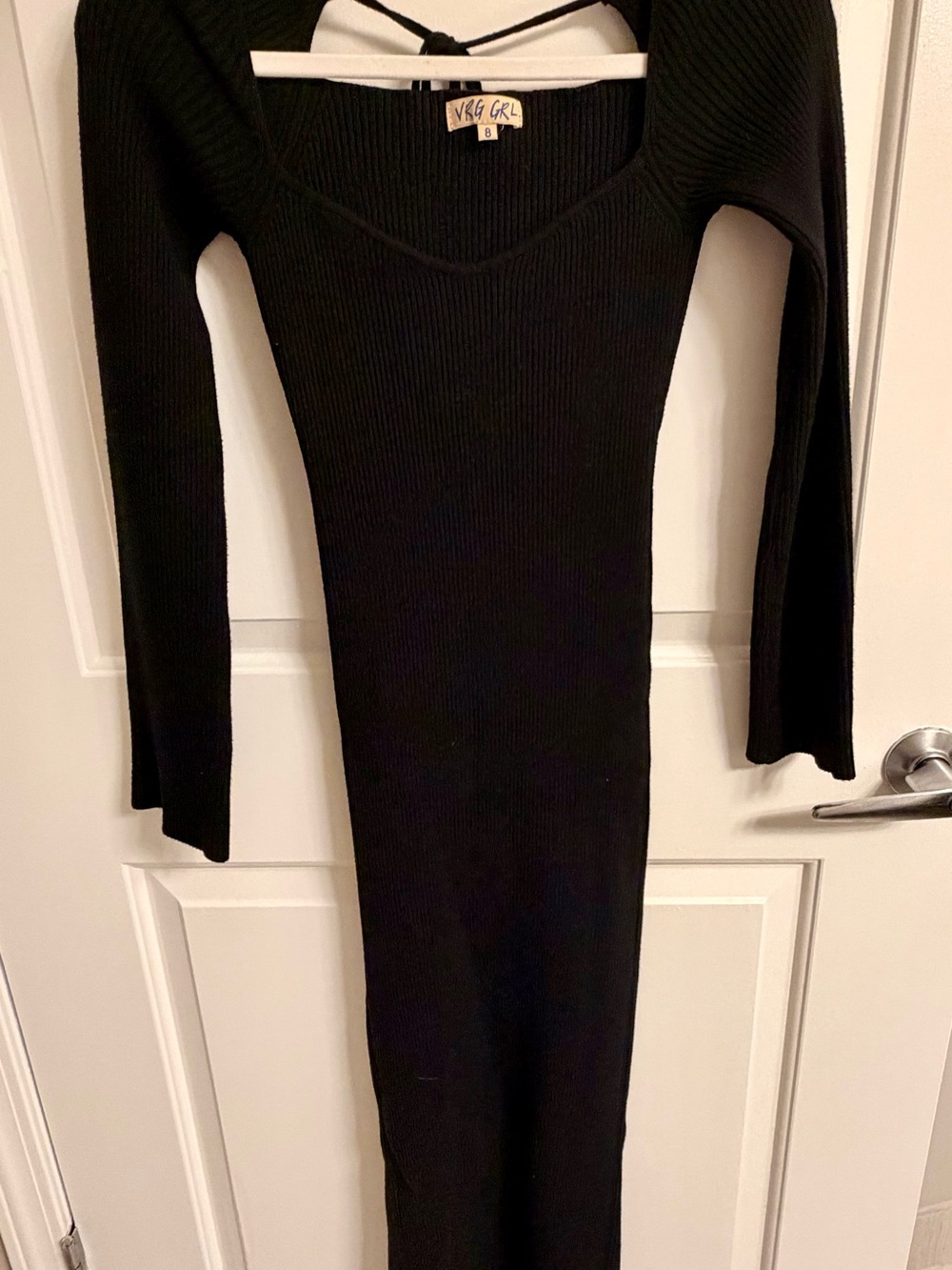 Black Ribbed Long-Sleeve Maxi Dress